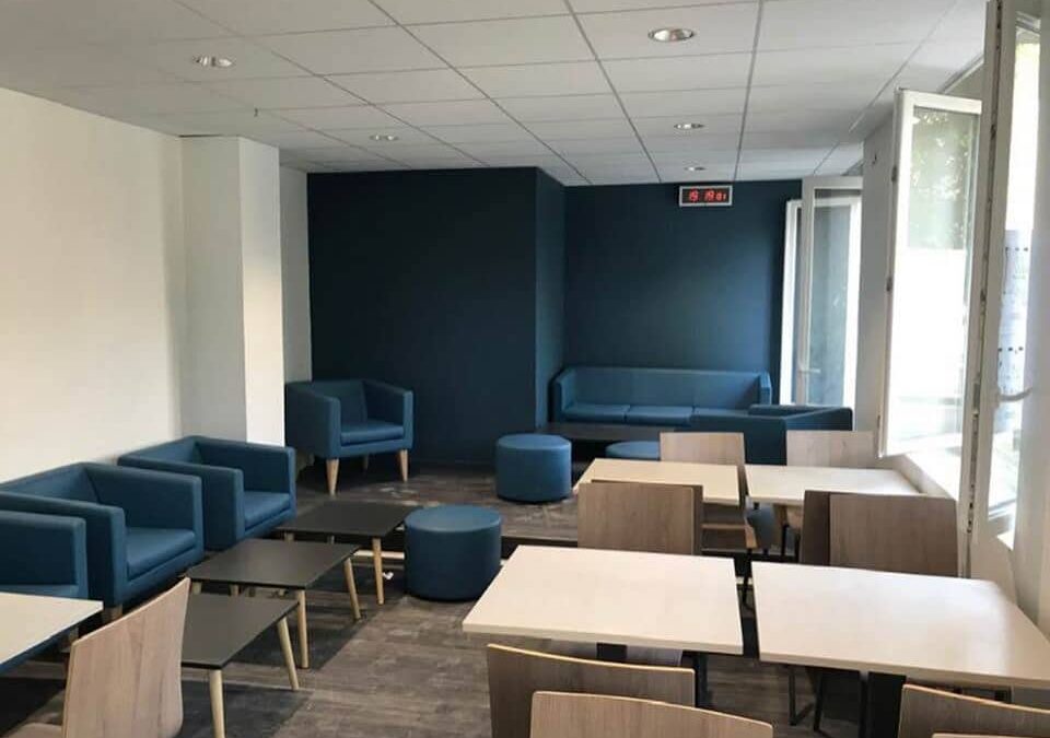 Peinture et Revêtements de sols d&rsquo;un espace pause à Caen – Keolis Twisto