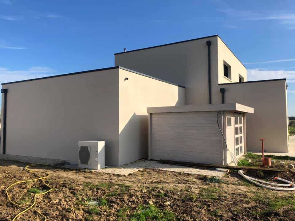 Ravalement d'une maison moderne dans le Calvados