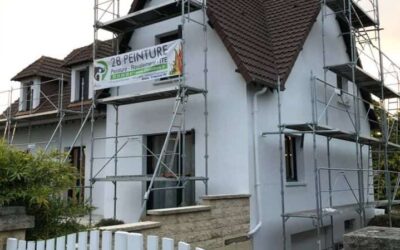 Ravalement taloché sur une maison au sud-ouest de Caen