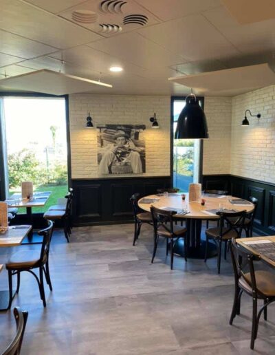 Pose de panneaux acoustiques absorbeurs de bruits murs et plafonds à Caen et Normandie. - 2B Peinture