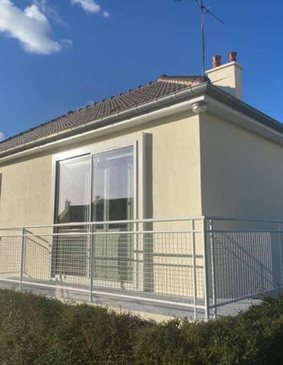 Ravalement et peinture extérieure pour cette maison à Ifs (14) - 2B Peinture