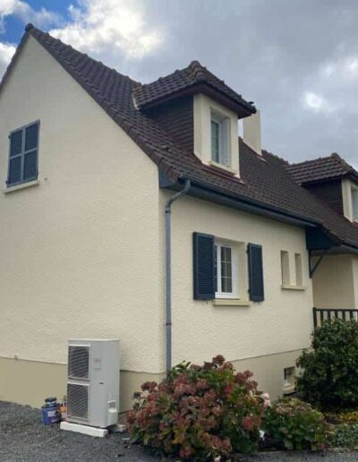 Super ravalement pour cette belle maison à Clinchamps-Sur-Orne (14) - 2B Peinture