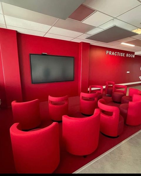 Peintures et Sols a L’EM Normandie Business Campus du Havre