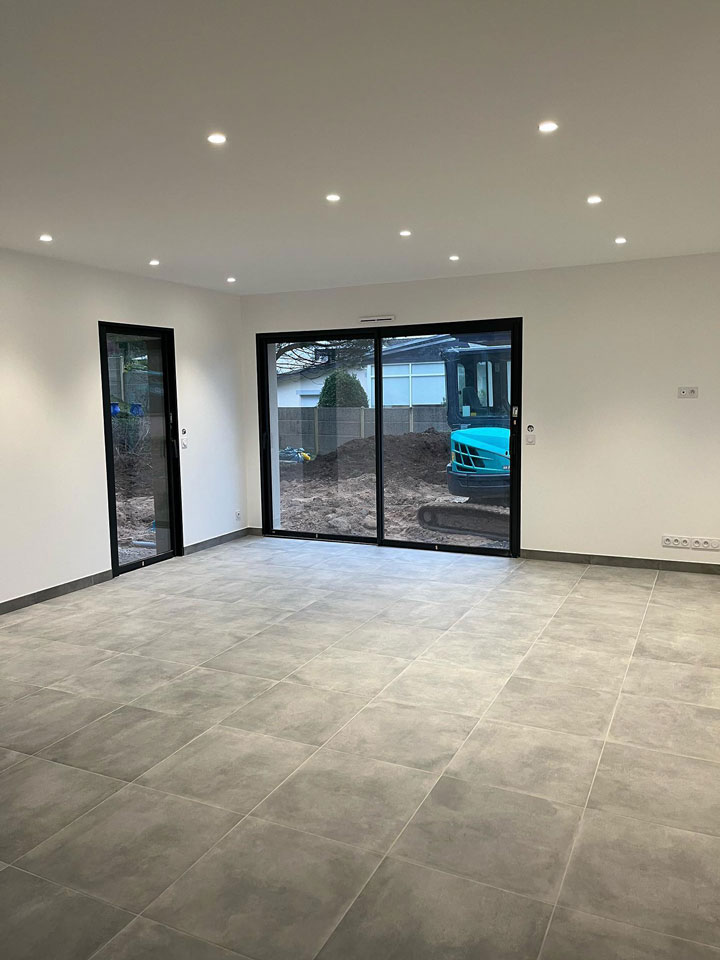 Enduits peintures et sols pour cette maison à Caen