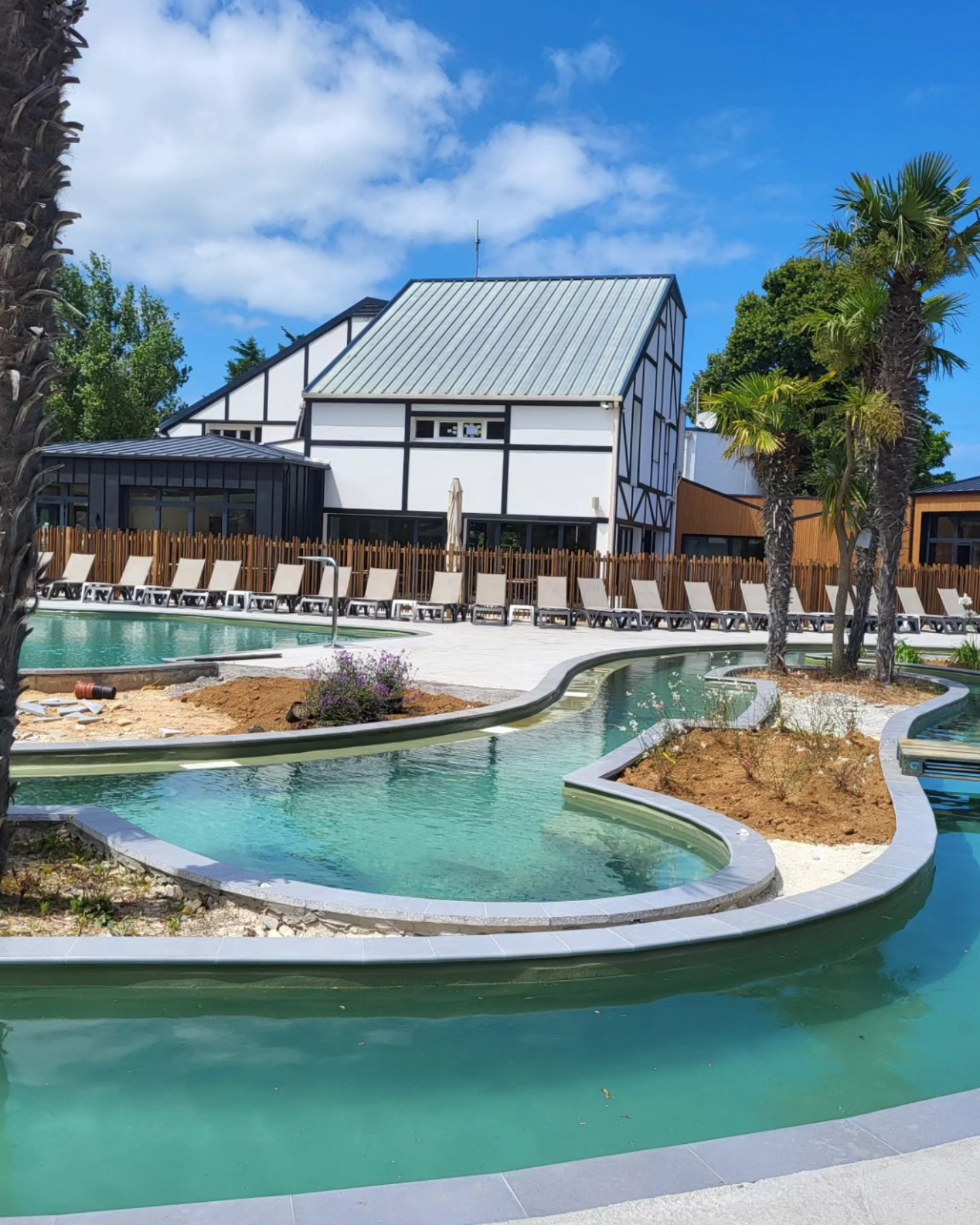 Peinture intérieur & ravalement pour la réouverture d&rsquo;un camping à Saint Aubin (Calvados)